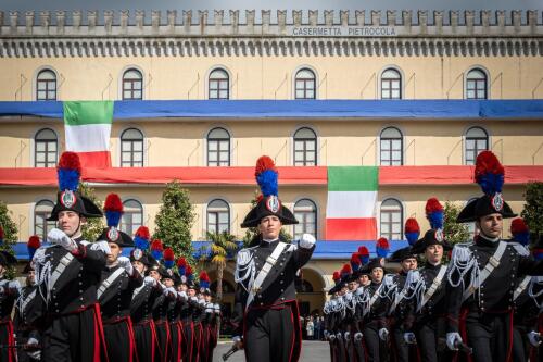 Concorso per il reclutamento di oltre 4900 allievi carabinieri: come proporsi