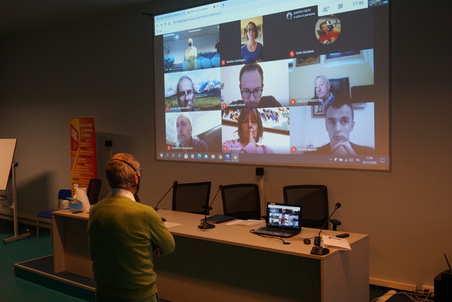 Ecco i nuovi appuntamenti del progetto SMD: esperti del mondo dello sport e della comunicazione a disposizione di studenti e sportivi in webinar