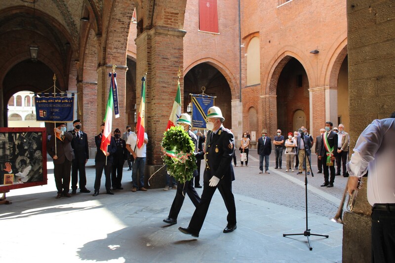 Le autorità commemorano gli eventi dell'8 settembre 1943