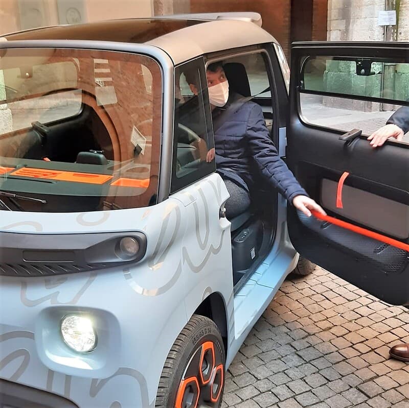 Presentata una utilitaria elettrica destinata a essere proposta sul mercato della nostra città