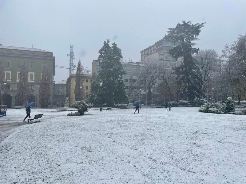 Meteo: altre spolverate di neve in arrivo stanotte e venerdì (ma niente di intenso)