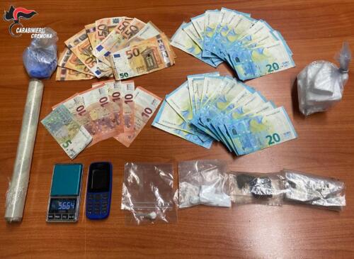 Monte Cremasco, arrestato uomo che spacciava in un Boschetto