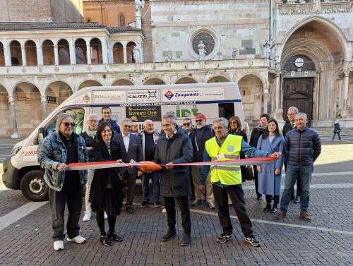 All'associazione "Città dell'uomo" un mezzo per la mobilità garantita: consegnato dal PMG Italia Società Benefit e dal Comune di Cremona