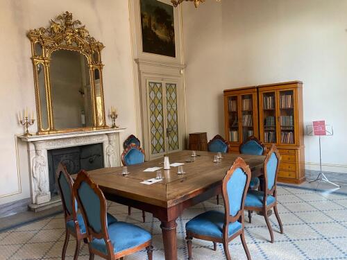 Sala azzurra di Palazzo Comunale, rivisitati gli arredi e collocati gli atti del consiglio dal 1862 al 1962