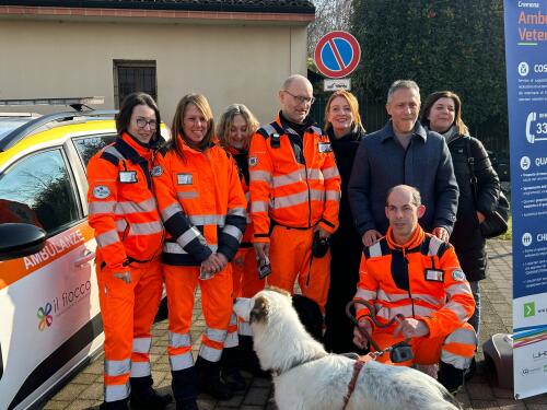 Benessere animale: all'area cani di Porta Mosa il cartello col numero di pronto intervento