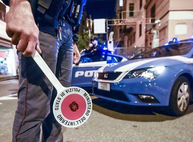 Scappa dalla polizia in via dei Pescatori, arrestato italiano 40enne