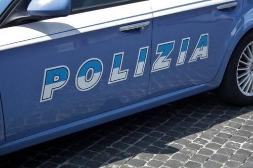 Controlli della polizia: numerosi provvedimenti di allontanamento dalla zona della Stazione