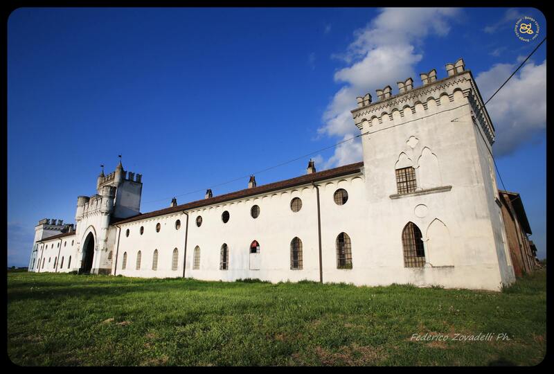La proposta di Beega-Cycling Tour: giro delle cascine "castellate"
