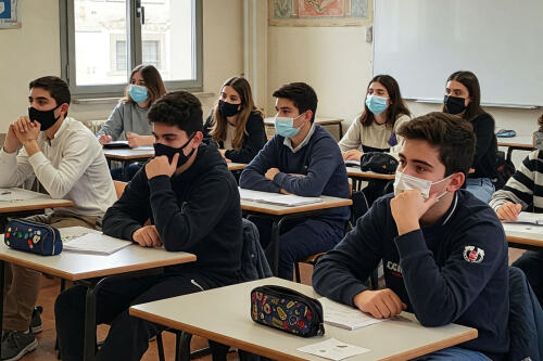 Scuole, riapertura il 7 gennaio? Ancora col fiato sospeso e francamente non è accettabile...