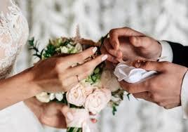 Il comune in perdita quando celebra i matrimoni: da ora si pagherà l'affitto della sala se la cerimonia si terrà di sabato (d'estate), domenica, in giorno festivo