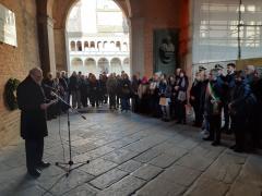 Commemorate in cortile Federico II le vittime della pandemia Covid