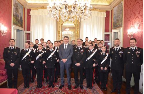 Il prefetto di Cremona Giannelli accoglie i 24 nuovi carabinieri assegnati al comando provinciale di Cremona