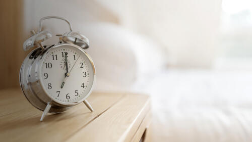 Torna l'ora legale: nella notte fra sabato 29 marzo e domenica 30 marzo lancette avanti di un'ora