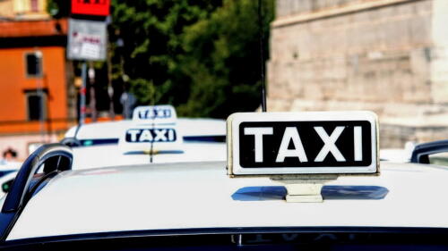 Il Comune approva il nuovo regolamento taxi con importanti novità
