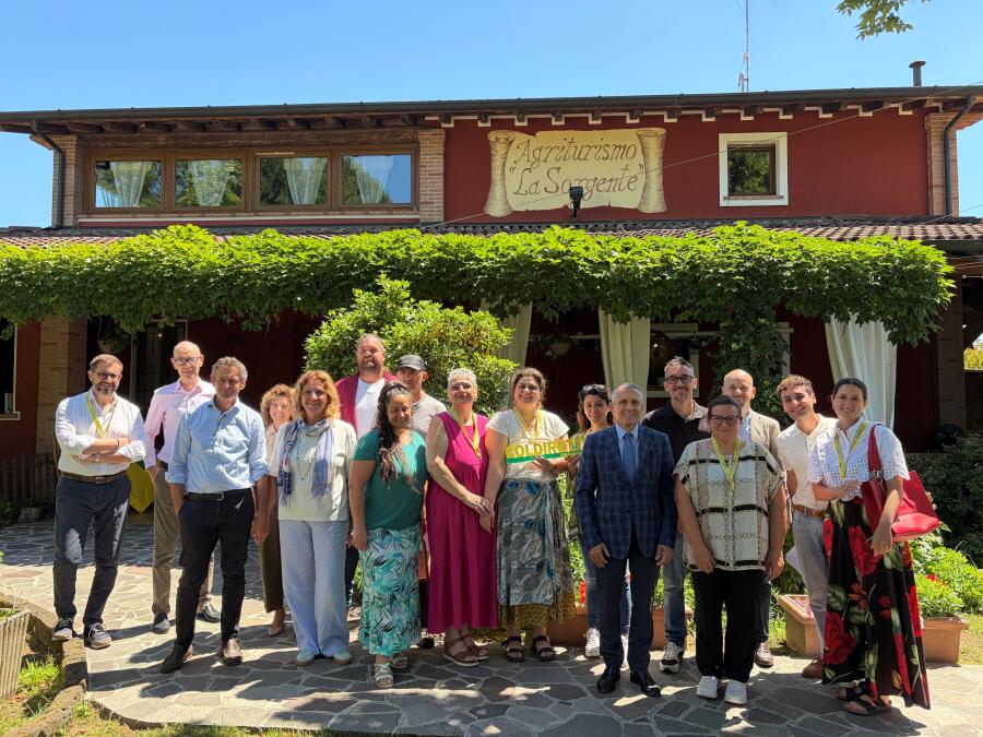 36 milioni di italiani in viaggio nell'estate 2026, Coldiretti sostiene agriturismi e fattorie didattiche di Terranostra