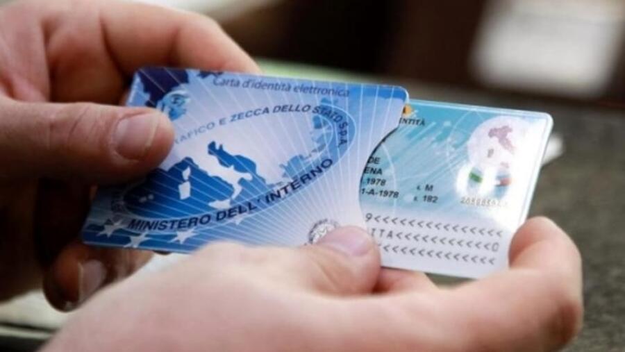 Nuovi open day per la sostituzione delle carte d'identità
