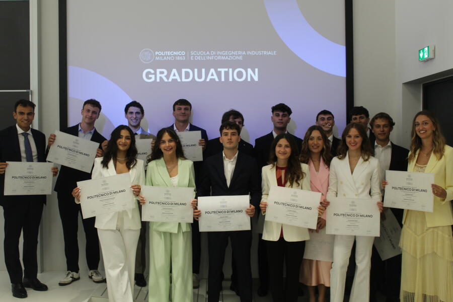 Al campus di Cremona 25 nuovi ingegneri proclamati laureati in gestionale e informatica