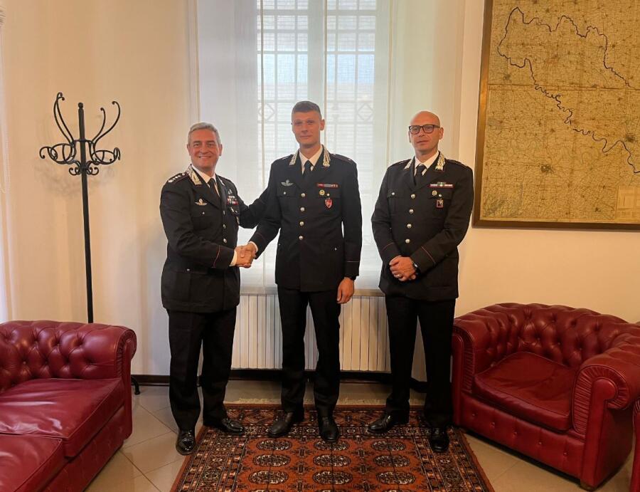 Il sottotenente Luca Mancini in tirocinio alla compagnia carabinieri di Casalmaggiore
