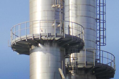Il Comune spiega:"Dal termovalorizzatore solo vapore acqueo, si tratta di operazioni tecniche"