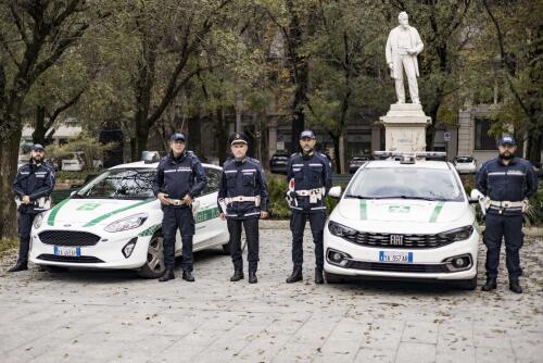 Il Comune pubblica un bando per cercare nuovi vigili: cercasi 3 ufficiali e 10 agenti