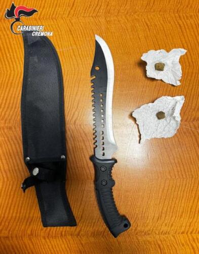 Controlli dei carabinieri a Crema: denunce per guida in stato di ebbrezza, porto abusivo di arma, reati legati alla droga, 